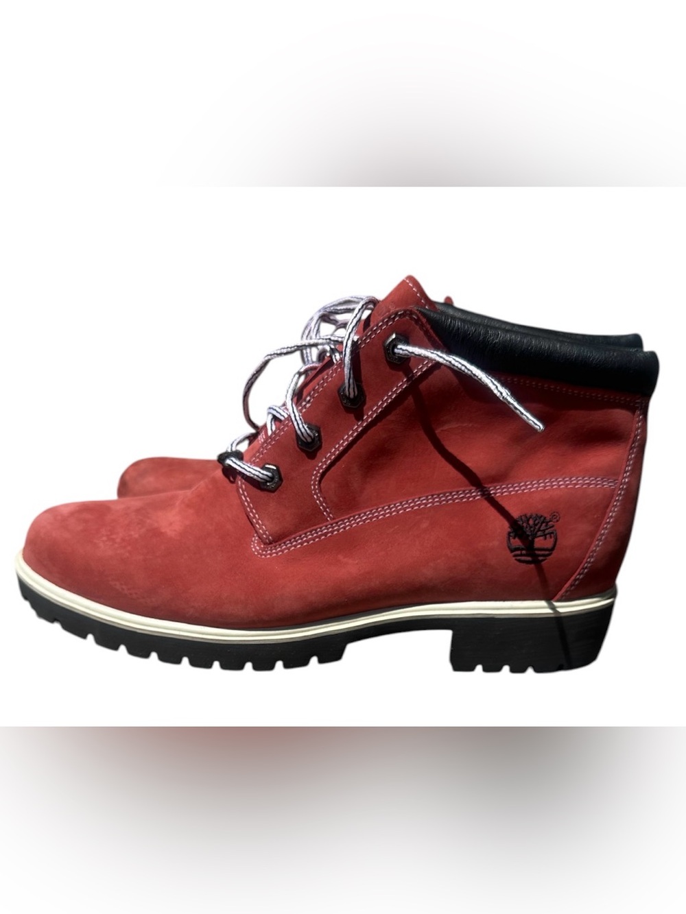 Timberland Waterproof Women’s Boots Red Lace Up Round Toe SIZE 11 EXCELLENT